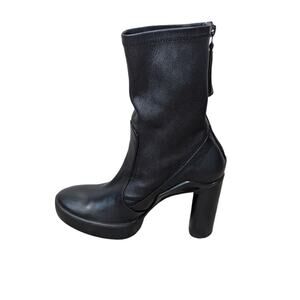 ECCO Shape Sculpted Motion 75 Platform Ankle Boot, Womens size 5.5